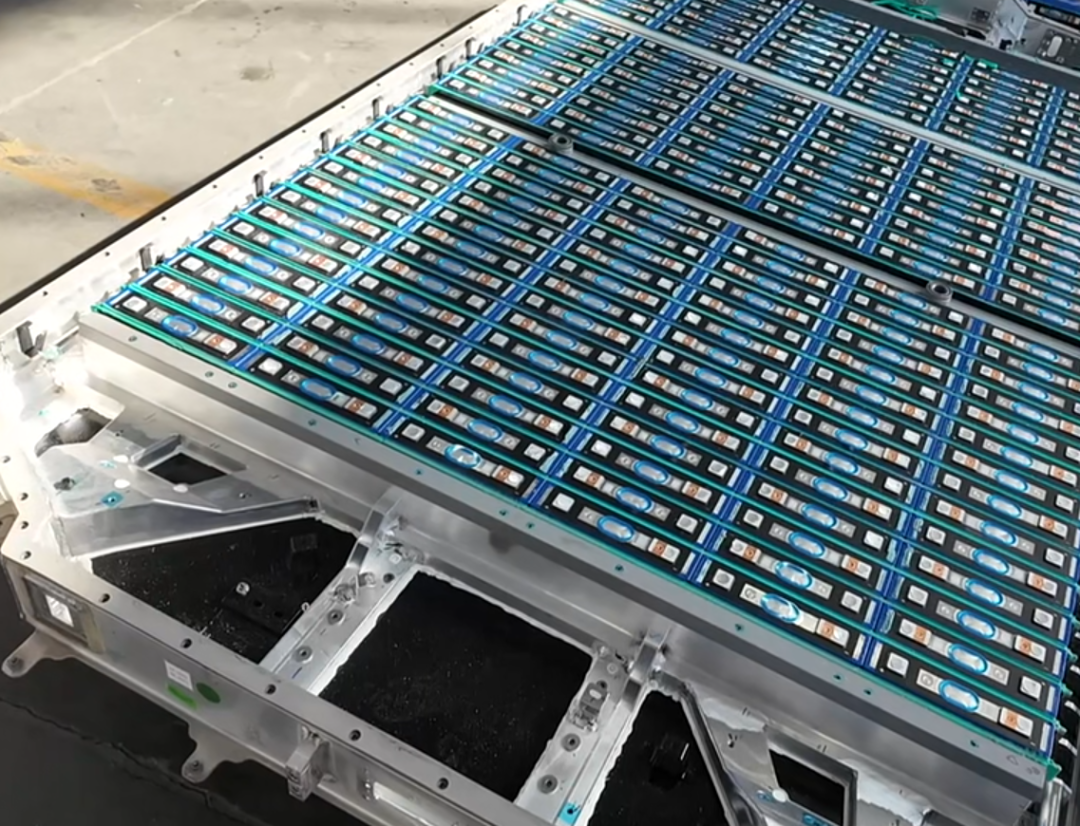 动力电池模组系统安全设计(十一)麒麟电池的绝缘和防膨胀设计