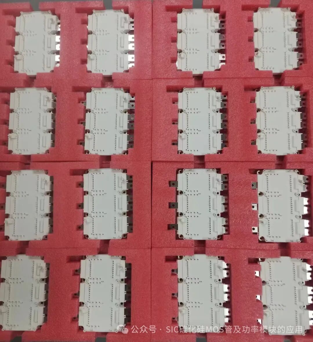 1200V 800A 车规级HPD封装三相全桥碳化硅模块双脉冲测试