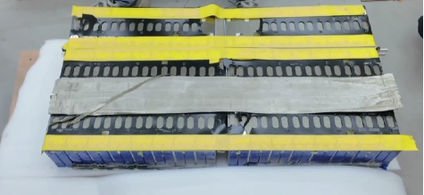 动力电池模组系统安全设计(二二)多面液冷+回形框内嵌相变材料的正立模组