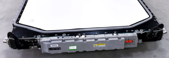 动力电池配电盒BDU安全设计(二六)兆瓦闪充下的双BDU