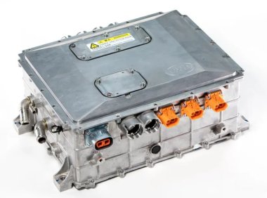 一文学懂新能源汽车充配电总成