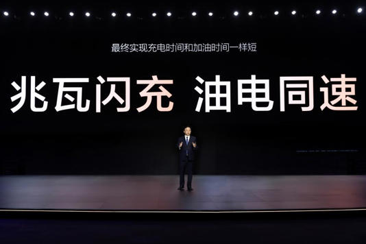 动力电池配电盒BDU安全设计（二六）兆瓦闪充下的双BDU